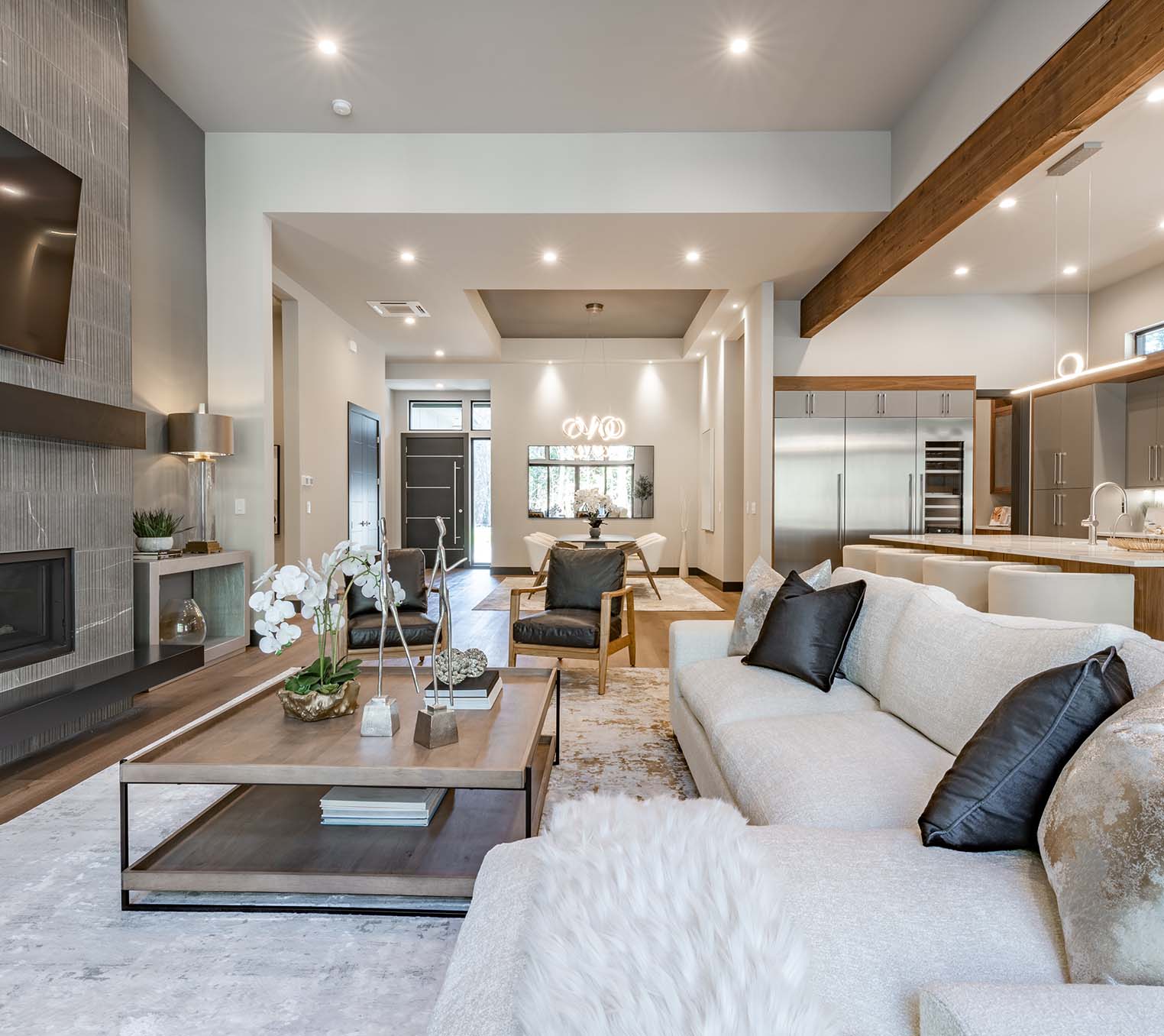 Selling a Home with Parker Coulter Real Estate Thumbnail