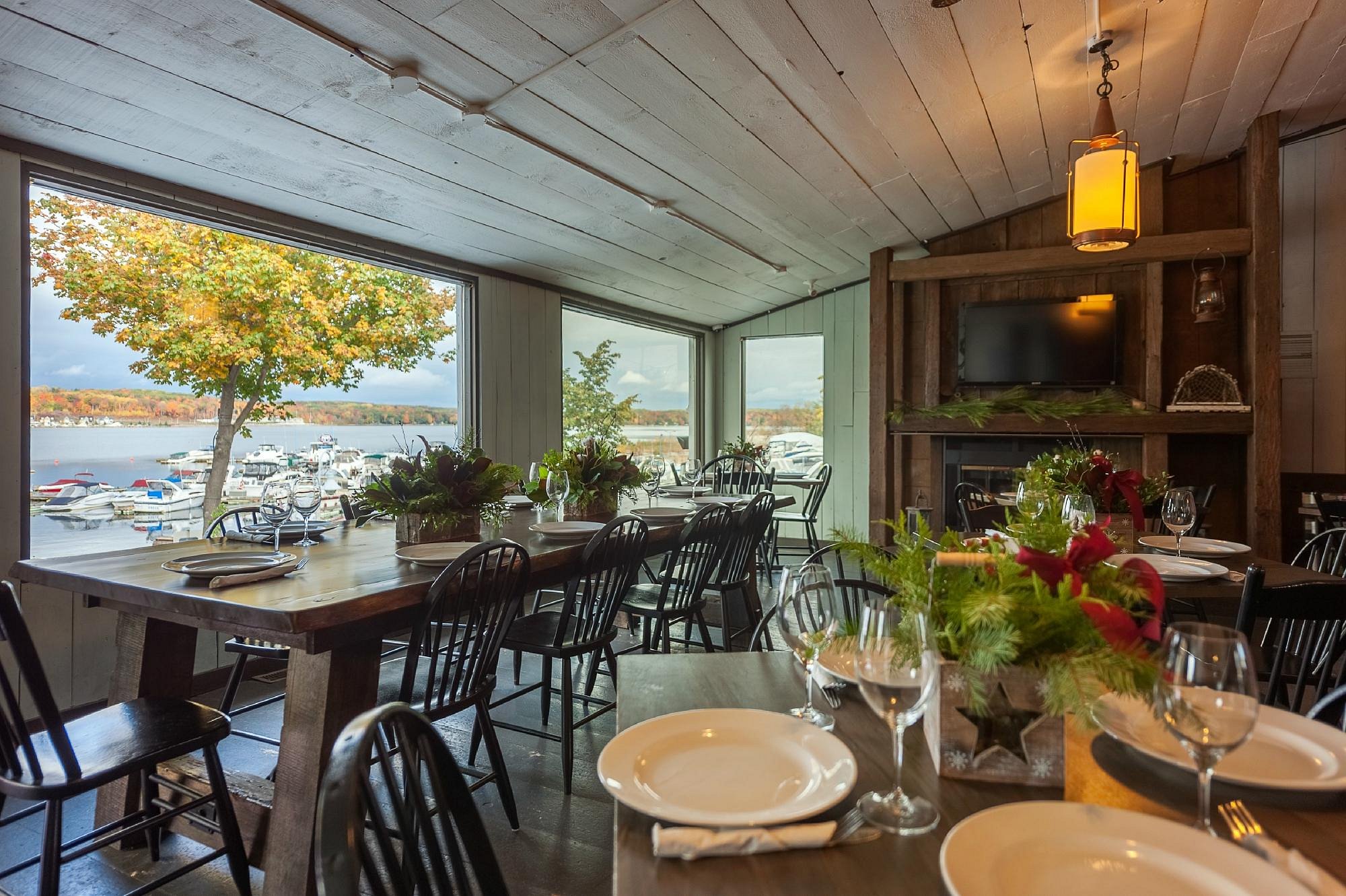 Boathouse Eatery